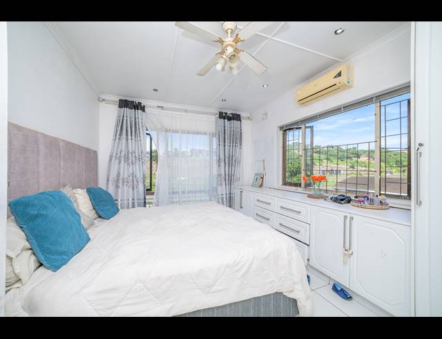 4 BEDROOM HOUSE FOR SALE IN RESERVOIR HILLS